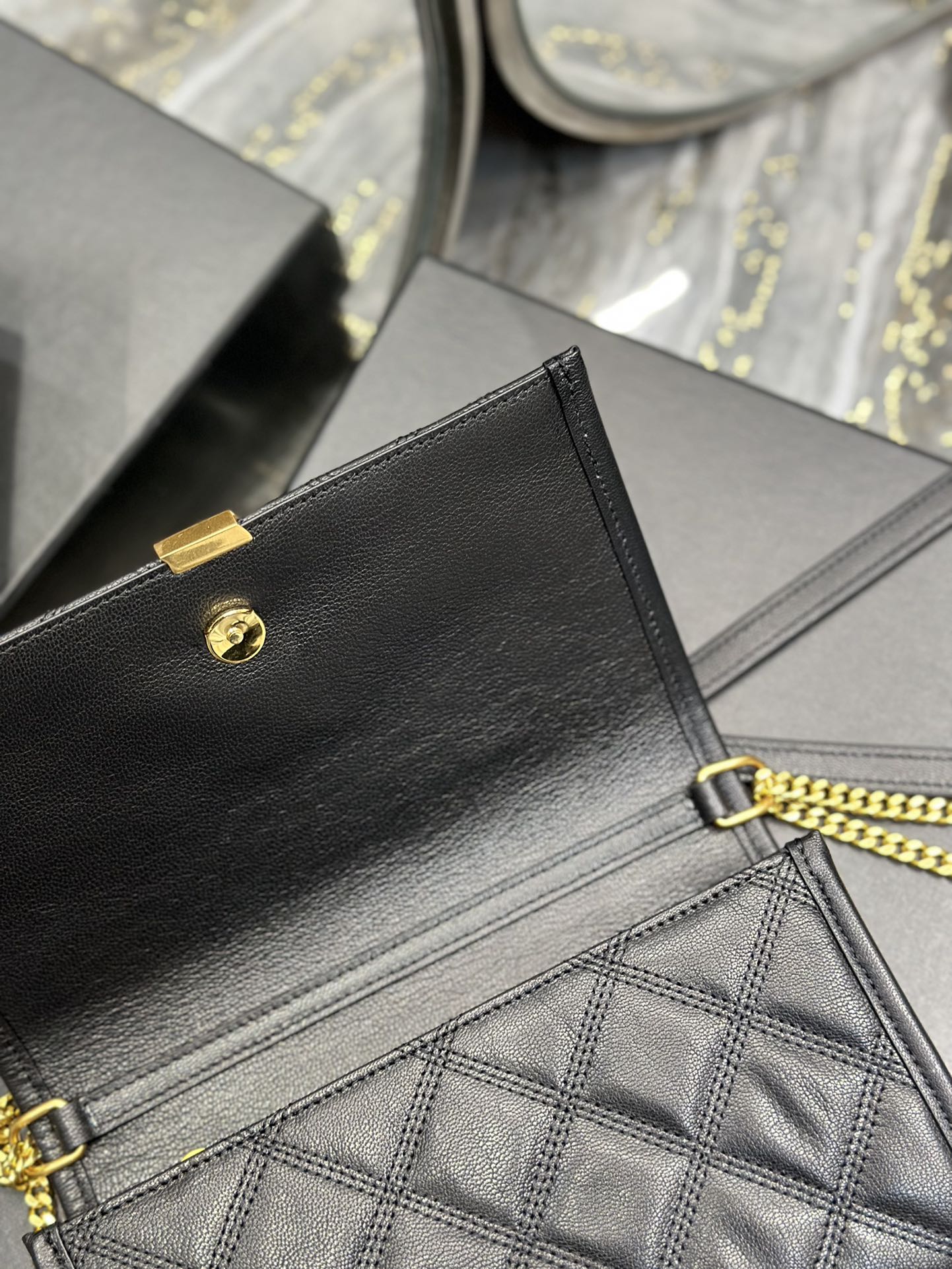 Pre-Owned Saint Laurent Angie Chain Bag - Black Diamond Lambskin, Versatile Day-to-Night Style